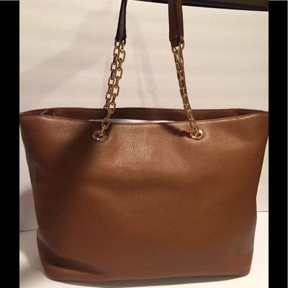 Michael Kors Mercer Chain medium tote luggage $298 - Picture 4 of 8